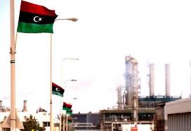 تولید نفت لیبی ۱۰۰ هزار بشکه کاهش یافت/قیمت طلای سیاه بالا می‌رود؟