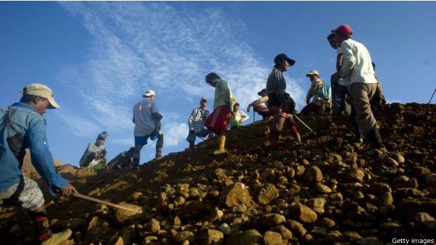 ریزش معدن یشم میانمار ۱۴ کشته برجای گذاشت