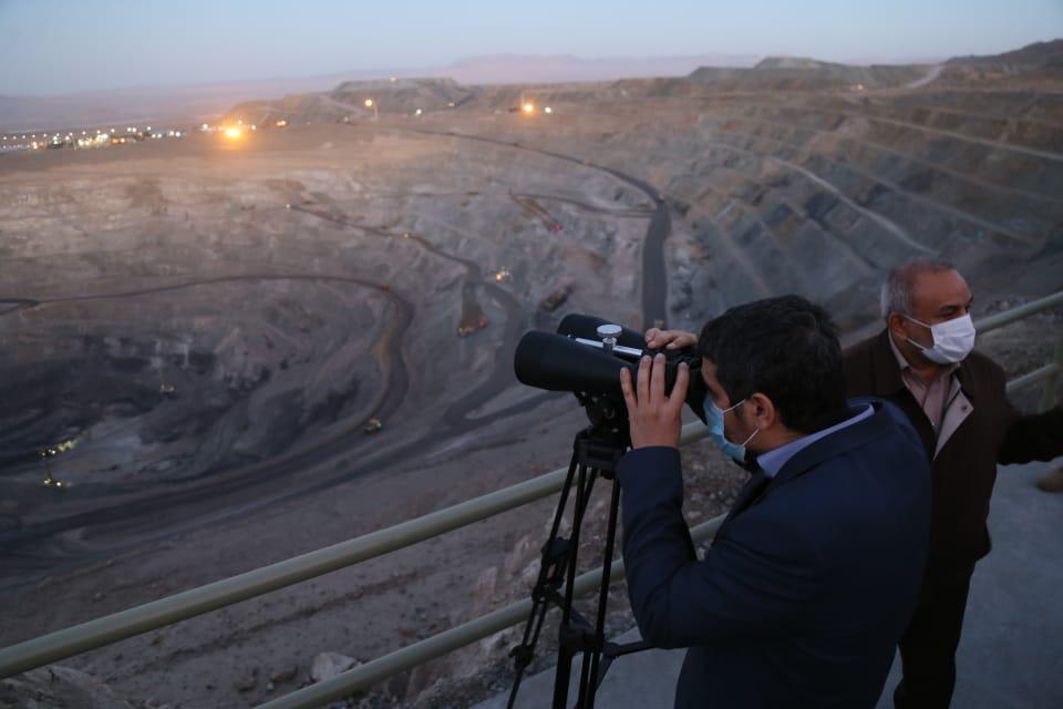 بازدید از بزرگترین معدن سنگ آهن کشور در اردکان