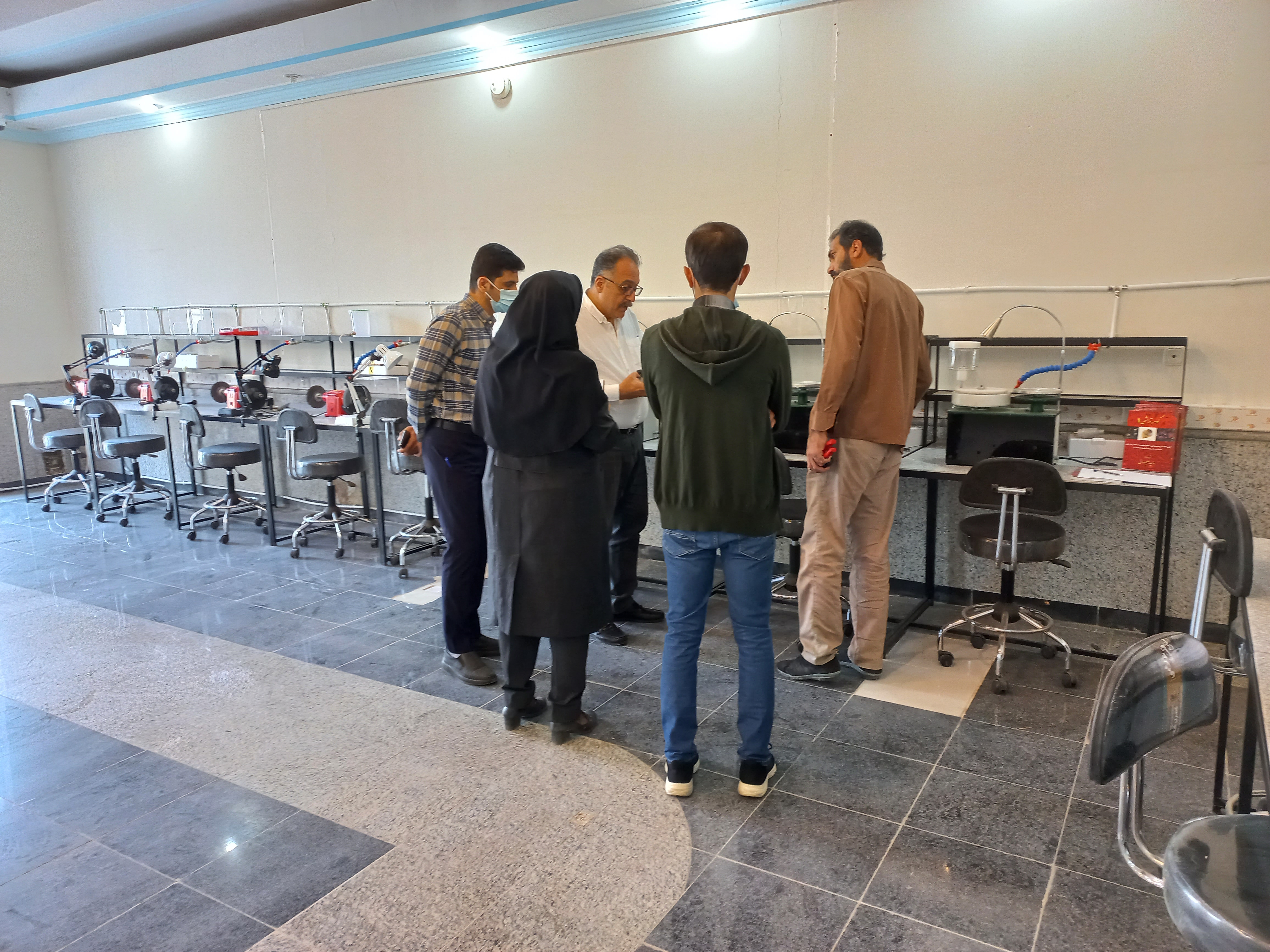 بخش گوهر سنگ مرکز تحقیقات فرآوری مواد معدنی ایران در یزد افتتاح می‌شود