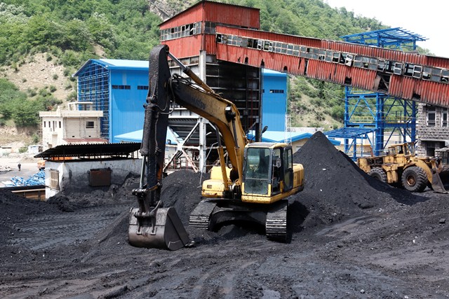 تولید کنسانتره زغال‌سنگ ایمیدرو ۶۵ درصد رشد کرد