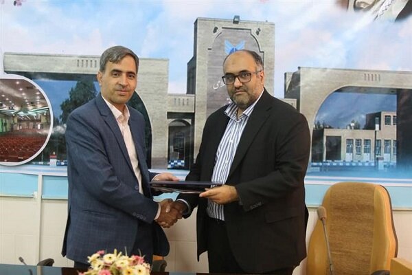 امضای تفاهم‌نامه مشترک بین شرکت سنگ آهن مرکزی و دانشگاه بافق