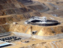 بايد بر طبق استانداردهاي محيط زيست كار انجام دهيم