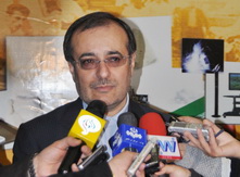 بازار دو قيمتي خودرو پذيرفته نيست