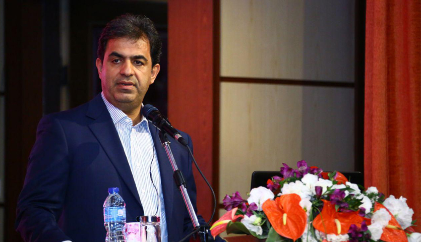 معادن کوچک مقياس بخشي از خوراک واحدهاي توليدي نسوز را تامين مي کنند/ درصدد فعال سازي ستاد زنجيره فولاد در اتاق فکر معدن هستيم
