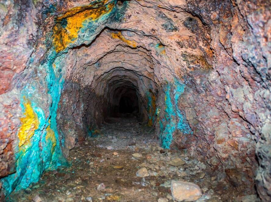 ظرفيت بالاي اشتغال و خلق سرمايه با گردشگري معدني