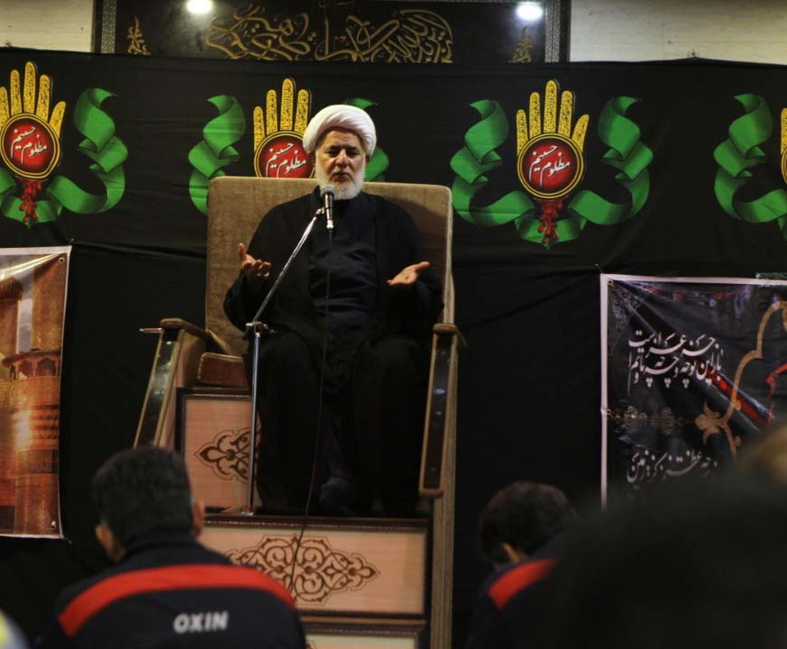 کارکنان فولاد اکسين جهادگران عرصه صنعت