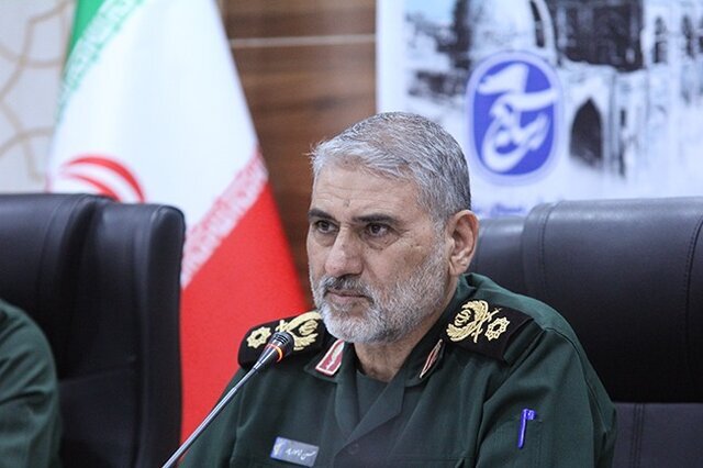 هر حرکتي در جهت تضعيف شرکت فولاد خوزستان همنوايي با دشمن است