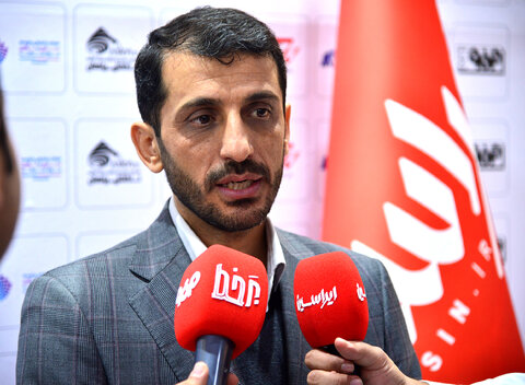 احداث بزرگترين نيروگاه متمرکز خورشيدي کشور با سرمايهگذاري فولاد مبارکه