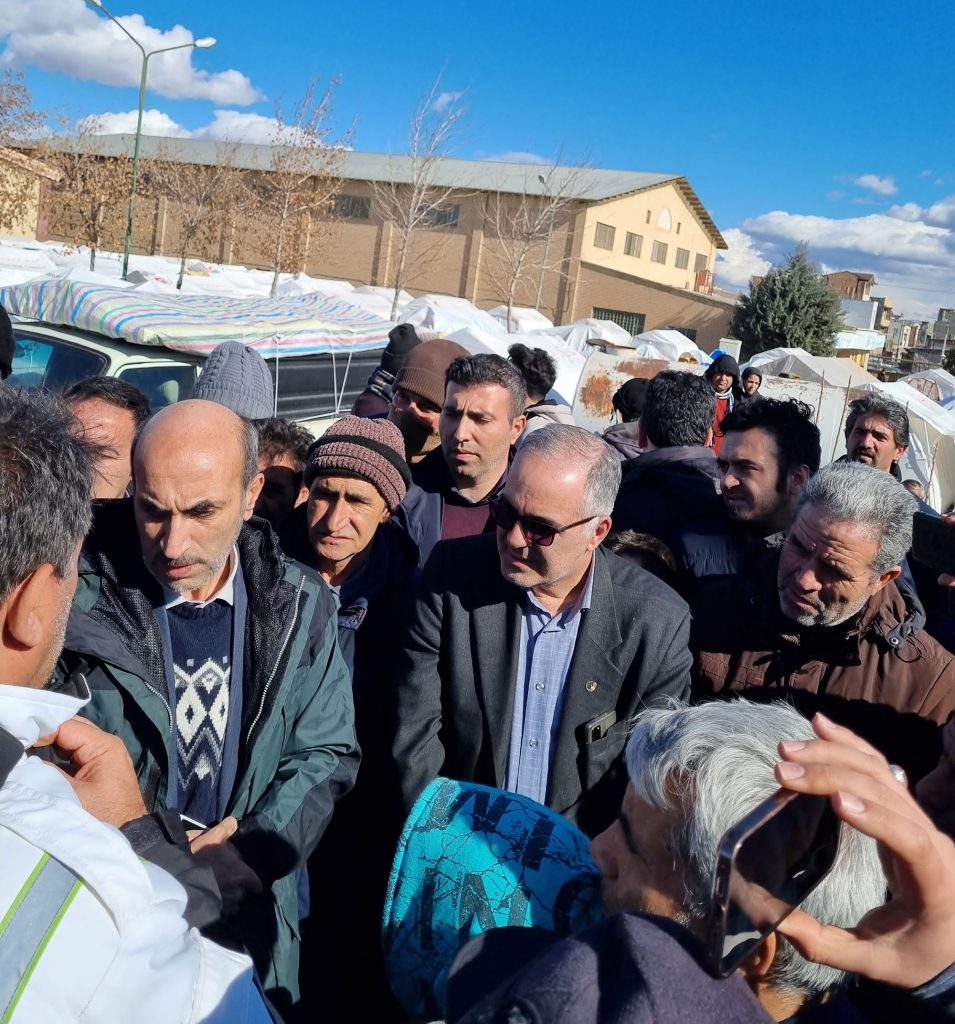 بررسي ميداني گسل خوي توسط رئيس سازمان زمينشناسي و اکتشافاتمعدني کشور