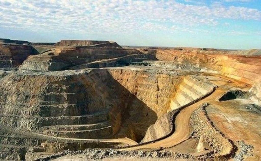 پنج هزار و 111 ميليارد ريال حقوق دولتي معادن در استان مرکزي وصول شد