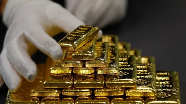 واردات بيش از 4 تن شمش طلا در سال جاري