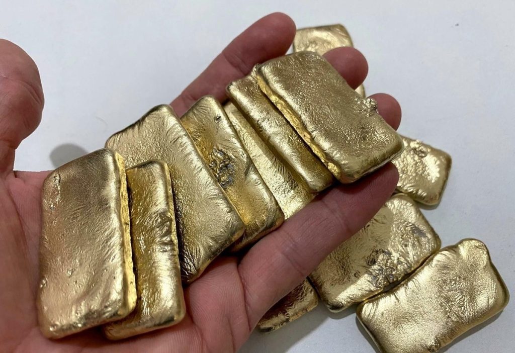 حجم معاملات شمش طلا در بورس کالا از 2 تن عبور کرد