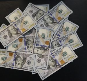 نرخ دلار در مرکز مبادله تغييري نکرد