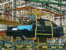 خودروهاي پرتيراژ افزايش قيمت قابل توجهي نخواهند داشت