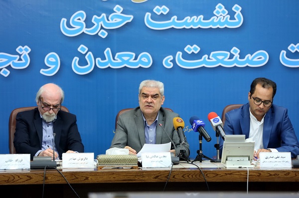 رشد متوسط 6.5 درصد بخش صنعت در سال گذشته / صنعت در رکود نيست