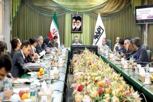 دستيابي به رشد 8 درصدي صنعت با ارتقاي بهره وري نيروي کار ميسر است