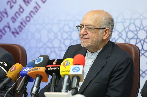 توليدکننده صادرات محور ميزبان وزير صنعت،معدن و تجارت در اراک شد