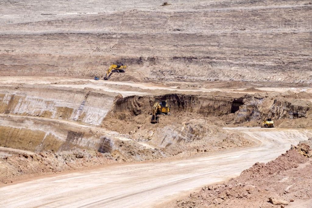 نظارت بر معادن استان یزد هوشمند میشود