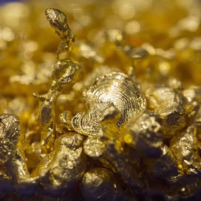 کشف ابرمعدن طلا در چین