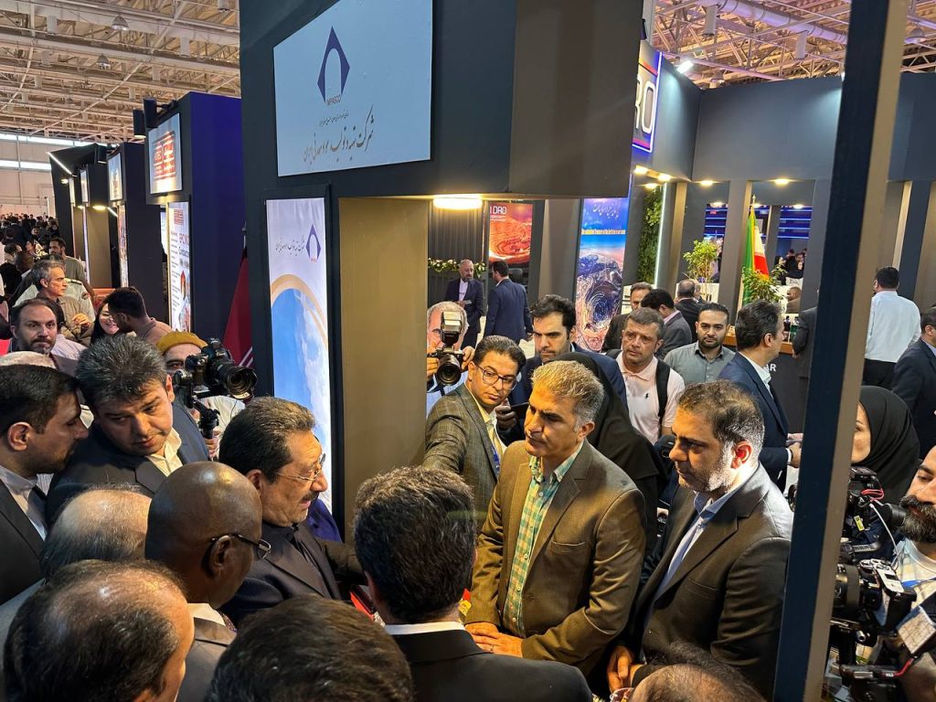 بازدید معاون اول رئیسجمهور از توانمندیهای معدنی ایران در اکسپو ۲۰۲۵