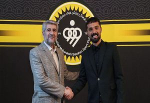 قرارداد امید نورافکن با سپاهان تمدید شد