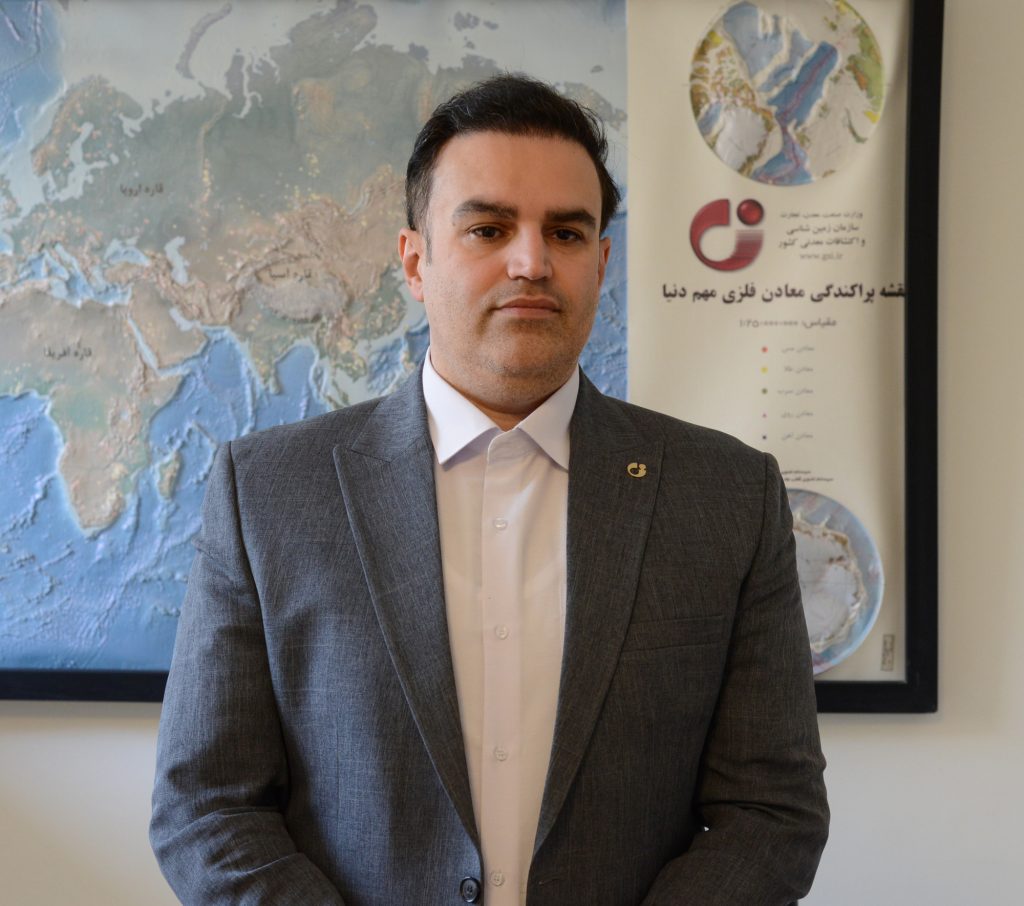 استقرار سامانه برخط مدیریت و کنترل پروژه در سازمان زمین‌شناسی