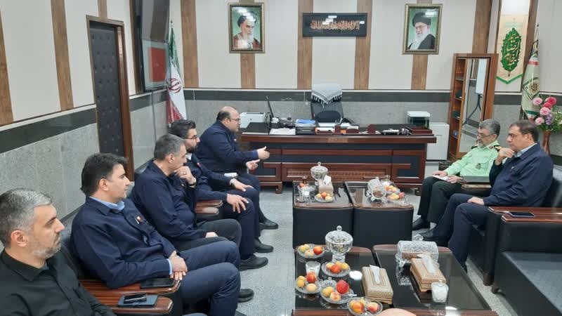 فولاد خوزستان در خط مقدم تولید در شرایط جنگی است