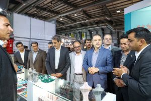 تأکید مدیرعامل شرکت مس بر برندسازی فیروزه شهربابک؛ فرصتی برای رونق اقتصاد مردمی