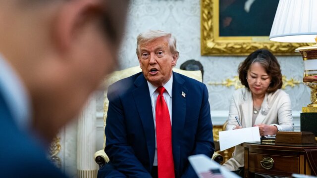 تهدید ترامپ برای اعمال تعرفه ۲۰۰ درصدی علیه چین