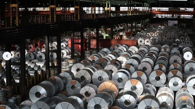 ترامپ دامنه تعرفههای فولاد و آلومینیوم را گسترش داد