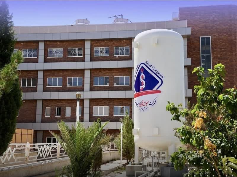 اهدای مخزن اکسیژن به بیمارستان ثامن الحجج (ع) توسط شرکت جهان فولاد سیرجان