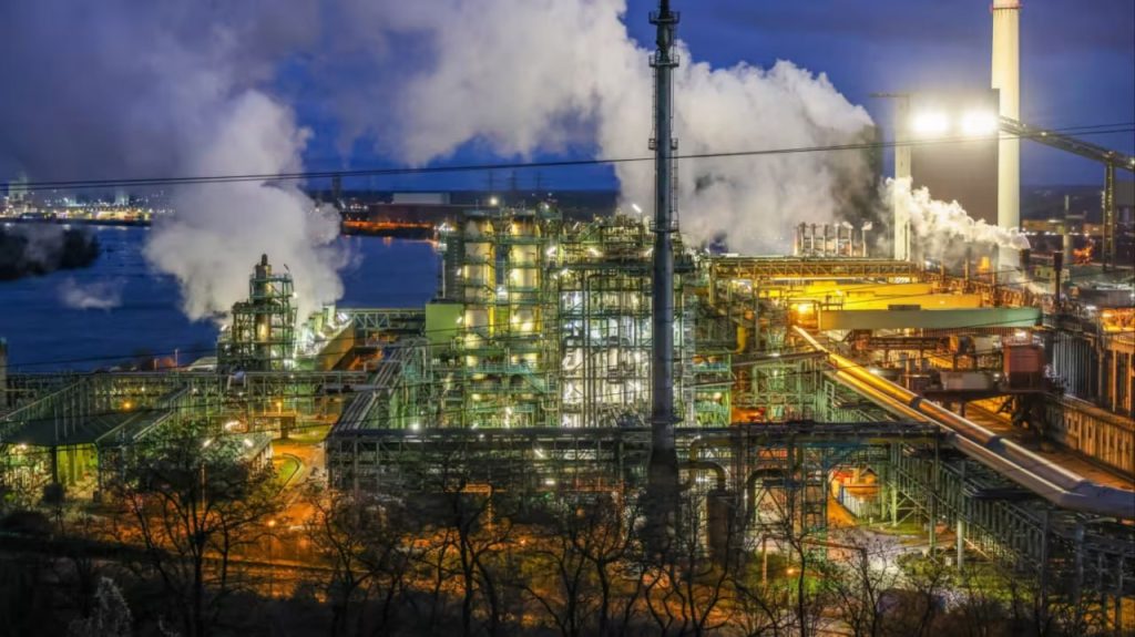 درخواست فولادسازان اروپا برای تعرفههای سختگیرانه به سبک آمریکا