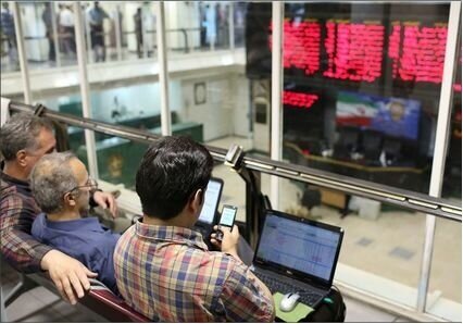 افت ۲۰ هزار واحدی شاخص بورس تهران در پایان هفته