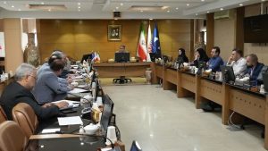 قراردادهای آینده ترکیبی از شرایط عمومی و اختصاصی هر مجتمع است