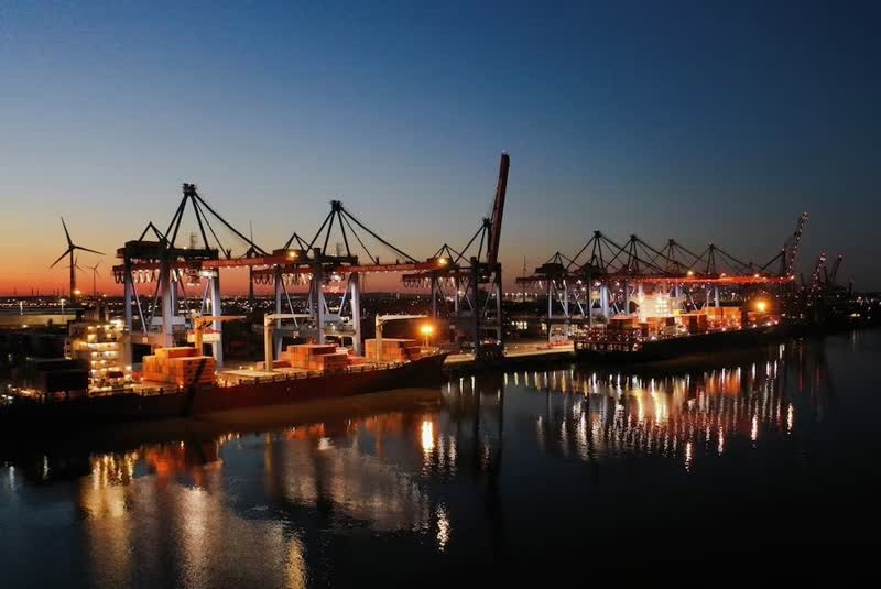 افت غیرمنتظره صادرات آلمان در پی کاهش تقاضای آمریکا