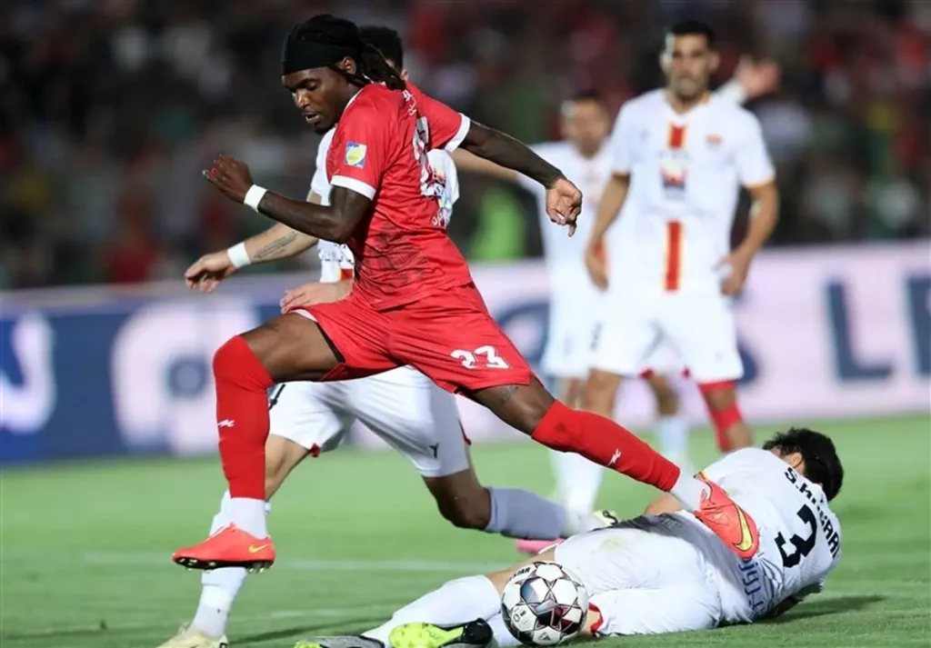 تساوی پرسپولیس و فولاد