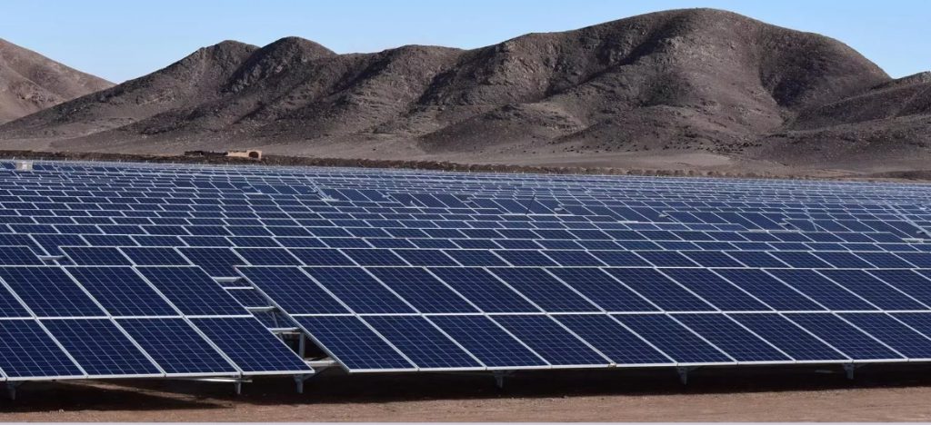 ظرفیت طرح های نیروگاه هایی خورشیدی ایمیدرو 300 مگاوات شد/ پروژه نیروگاه 50 مگاواتی خورشیدی فسا در یک قدمی صدور پروانه احداث