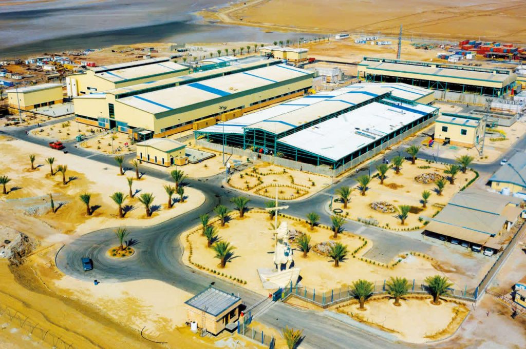 راه‌اندازی بزرگ‌ترین واحد نمک‌زدایی کشور؛ پاسخی راهبردی به بحران آب