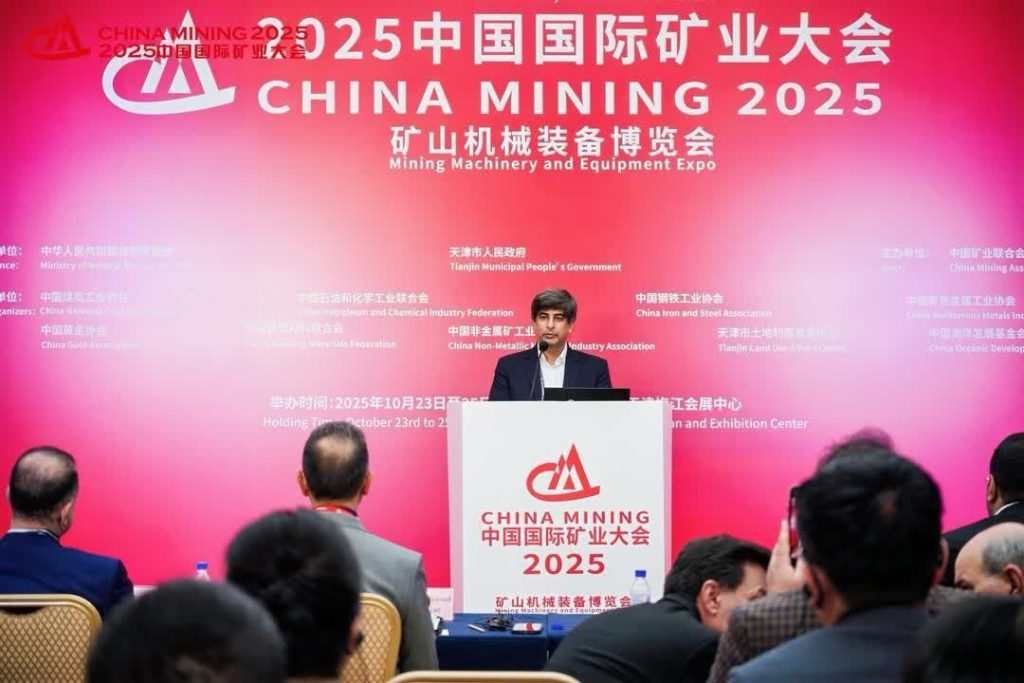 فولاد مبارکه آماده همکاری در حوزه فولاد سبز و تحول دیجیتال است