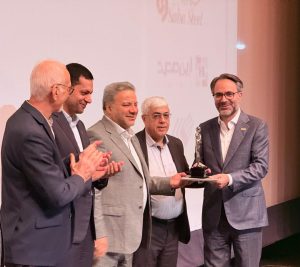 جواد حاتمی، مدیرعامل فولاد کاوه جنوب کیش؛ مدیر دولتی برگزیده صنعت فولاد ۱۴۰۴