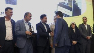 تجلیل از فولاد هرمزگان به‌عنوان واحد صنعتی نمونه استان