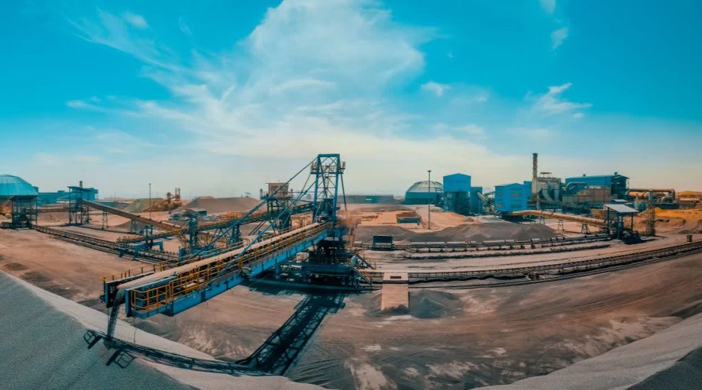 راهبردهای سیمیدکو در راستای خلق ثروت با تکیه بر مزیتهای رقابتی