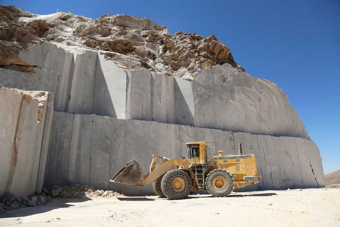 مجوز بهرهبرداری ۱۲۰ هکتار معدن در بجنورد صادر شد