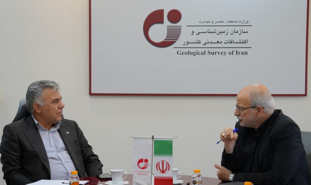 تأکید بر توسعه اکتشافات و ژئوتوریسم در خراسان شمالی