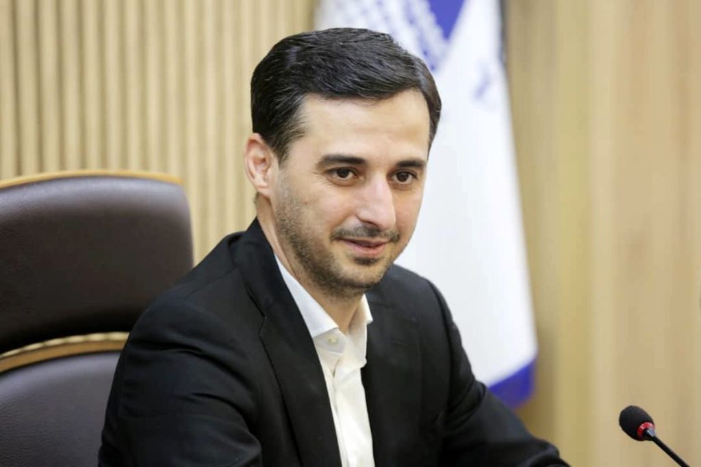 چادرملو پیشگام در توسعه بازار گواهی سپرده کالایی