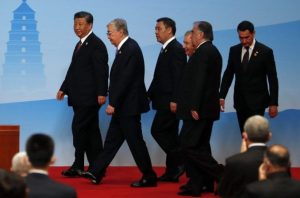 سیل سرمایه‌گذاری چین در آسیای مرکزی؛ از معادن طلا تا نیروگاه‌های بادی