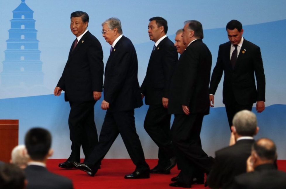 سیل سرمایه‌گذاری چین در آسیای مرکزی؛ از معادن طلا تا نیروگاه‌های بادی