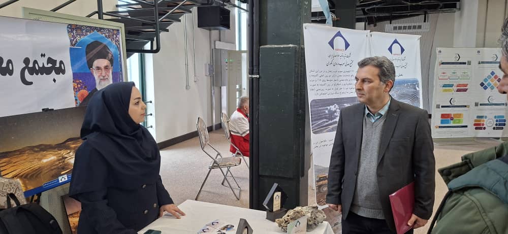 حضور مجتمع انگوران در نمایشگاه پژوهش و فناوری زنجان