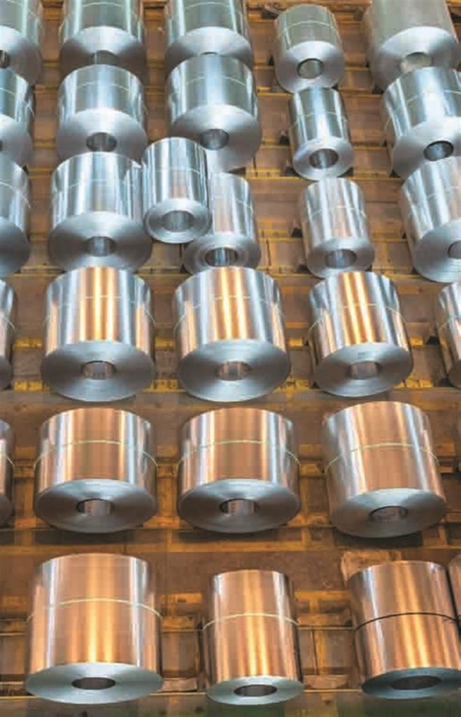 تحقق اهداف و رشد تولید در گروه فولاد مباركه